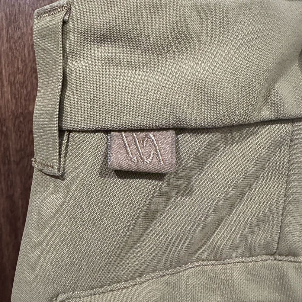 VRST Dark Khaki Men's Flat Front Shorts - Picture 3 of 6